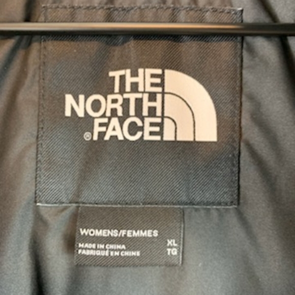 The North Face Women's Albroz Parkina - Picture 16 of 16